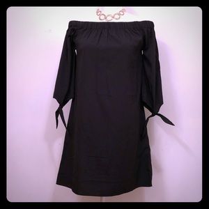 OFF SHOULDER DRESS